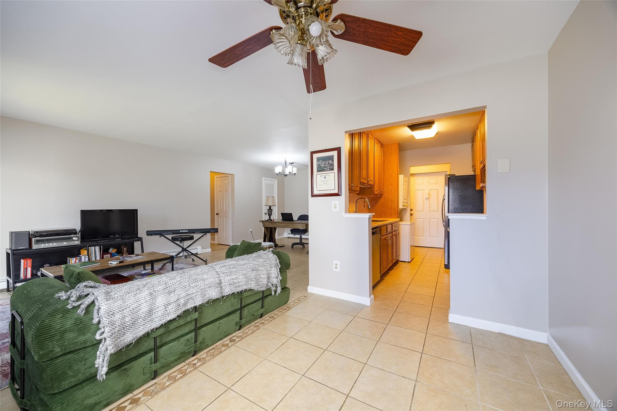 10 Skyline Drive Unit: 10 thumbnail 4