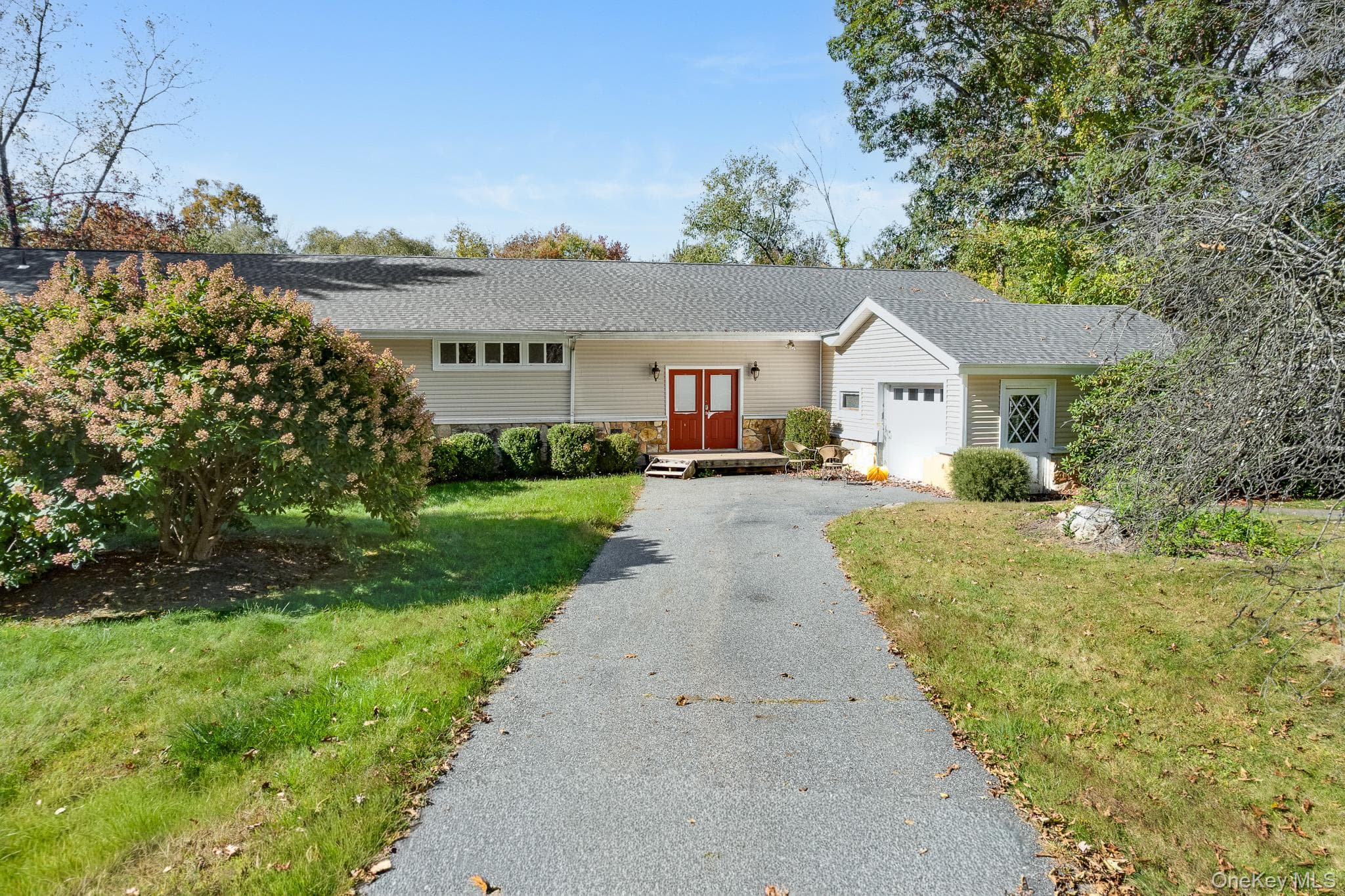 553 Hosner Mountain Road thumbnail 2