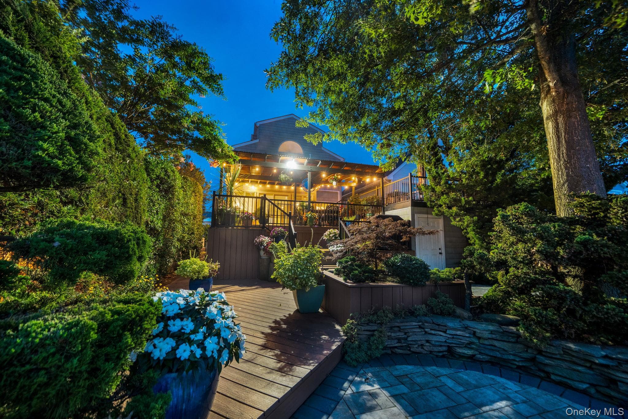 2660 Riverside Drive thumbnail 14