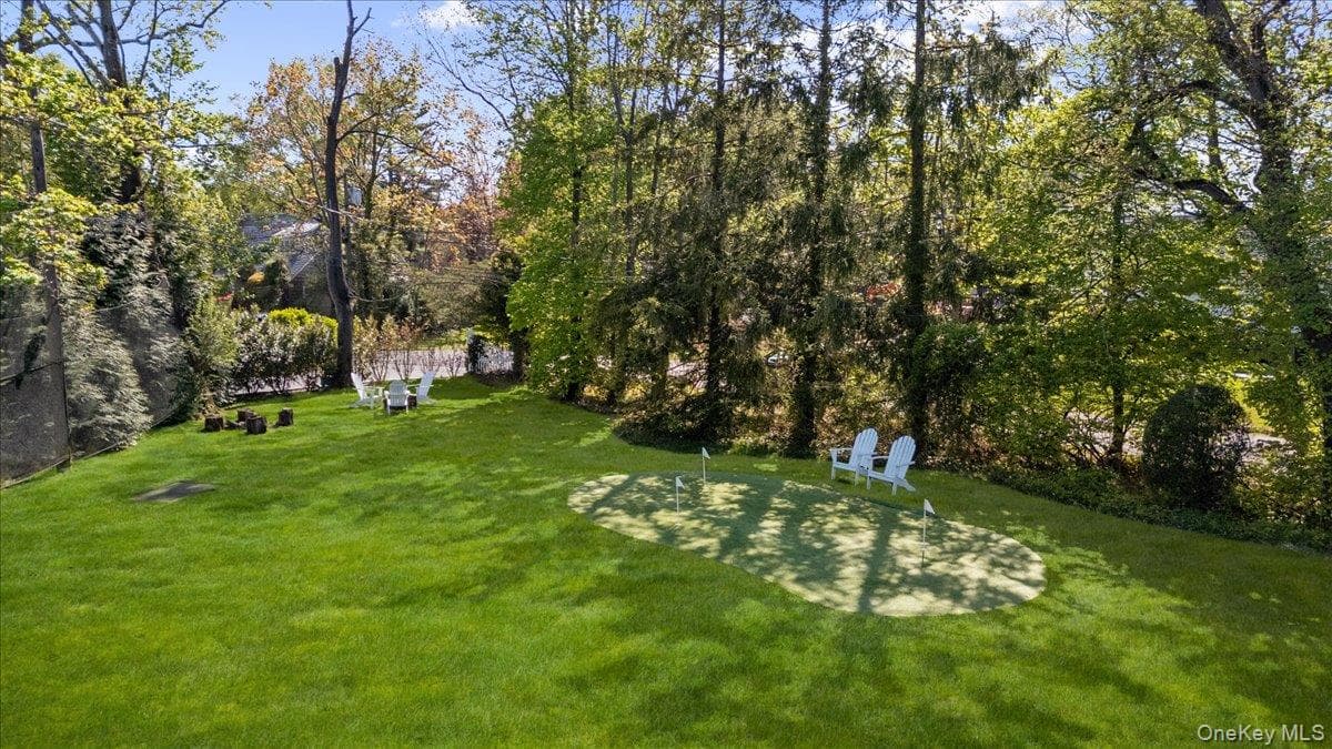 205 Hewlett Neck Road thumbnail 47