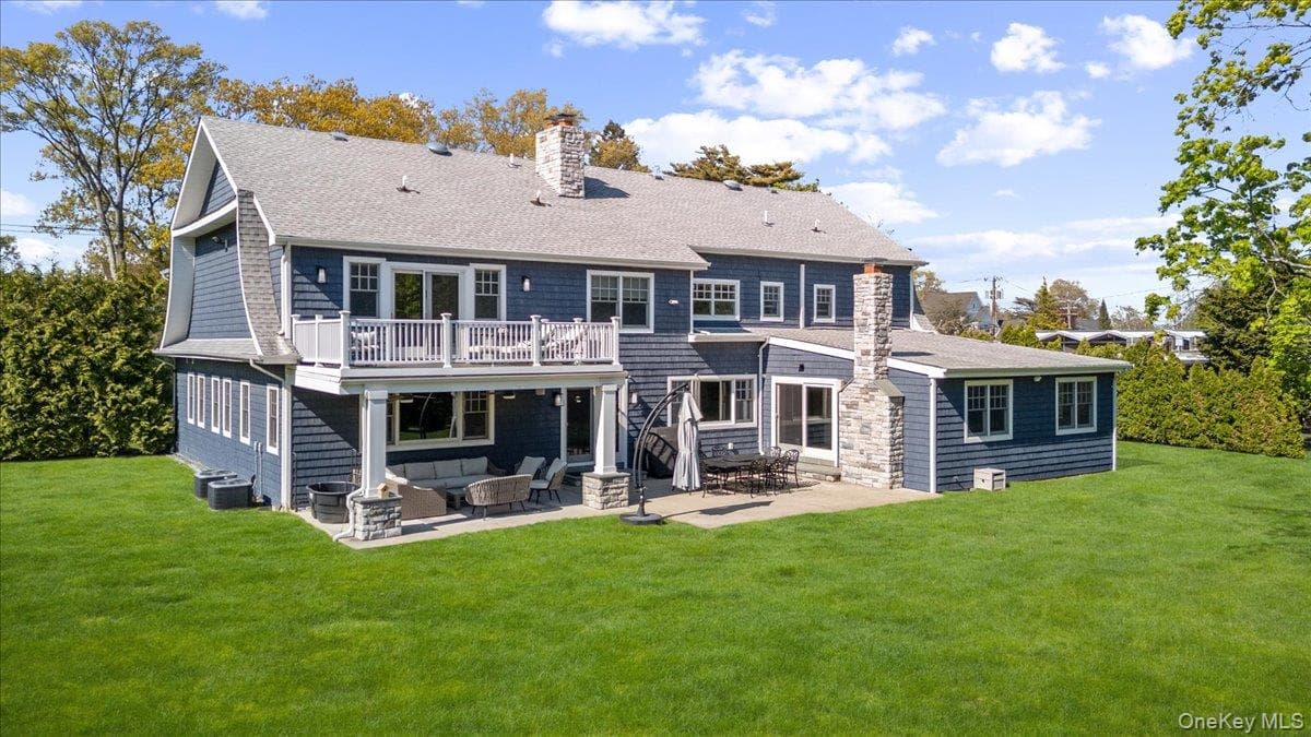 205 Hewlett Neck Road thumbnail 45