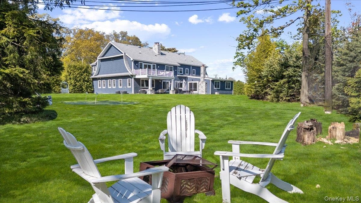 205 Hewlett Neck Road thumbnail 48