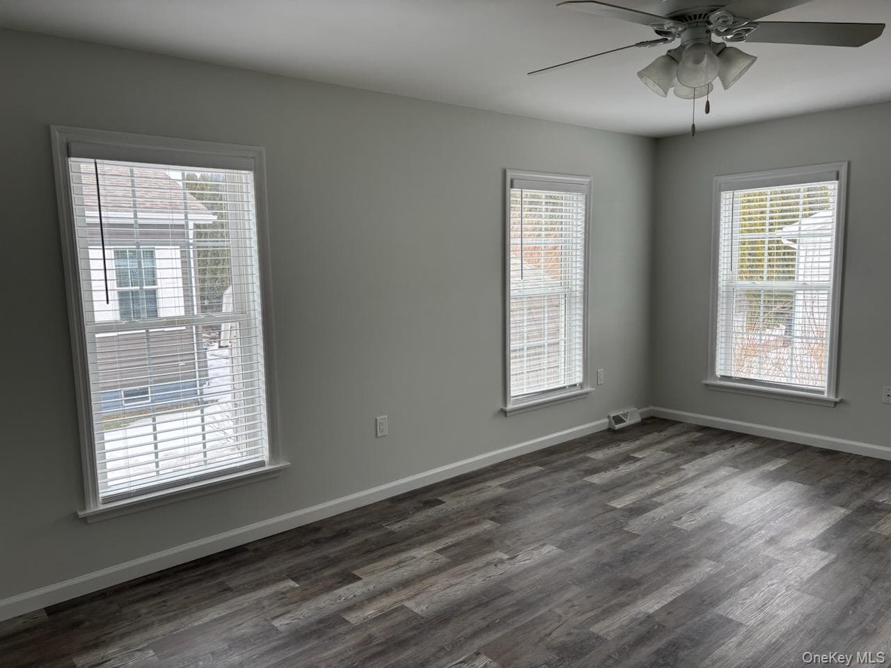 1661 Old Country Road Unit: 539 thumbnail 14