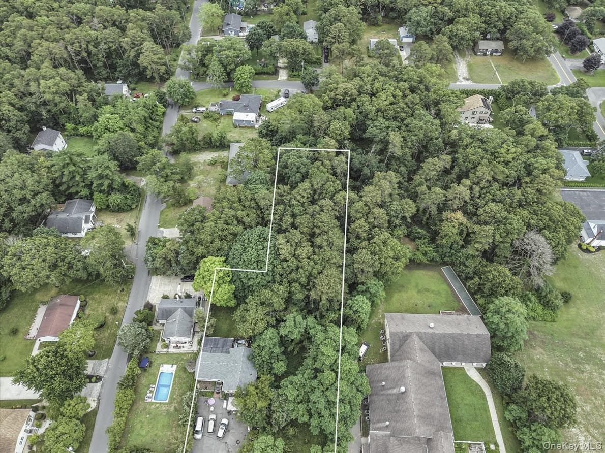 669 Flanders Road thumbnail 5