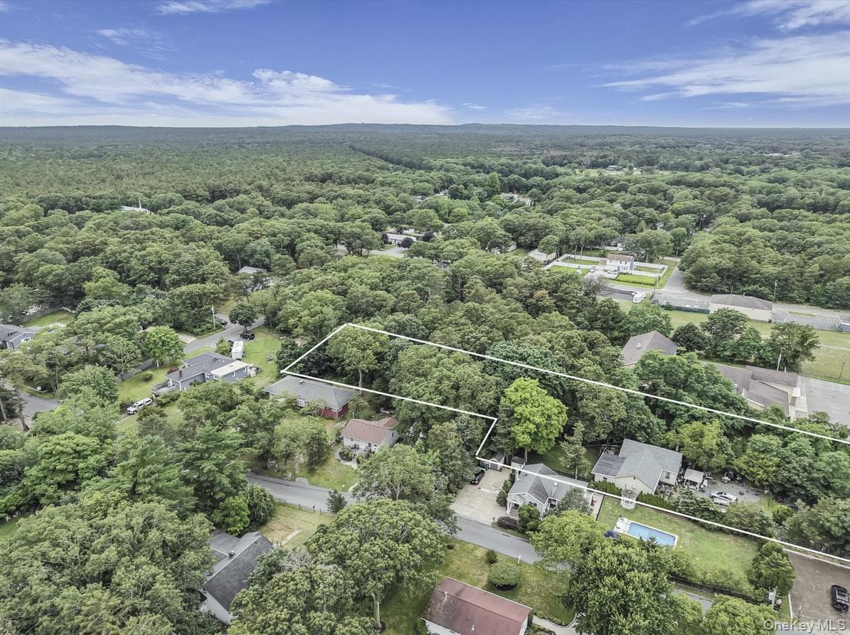 669 Flanders Road thumbnail 7