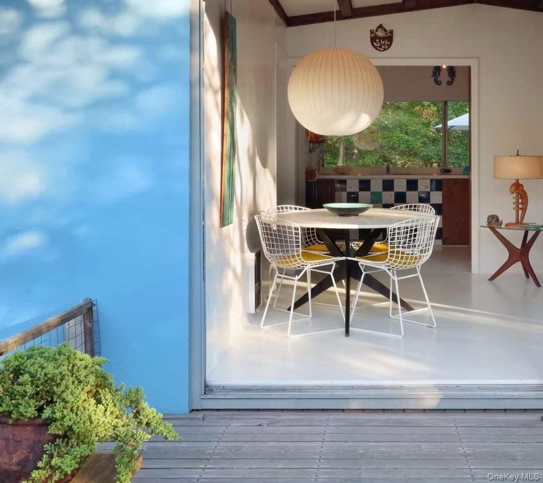 284 Bay Walk thumbnail 2