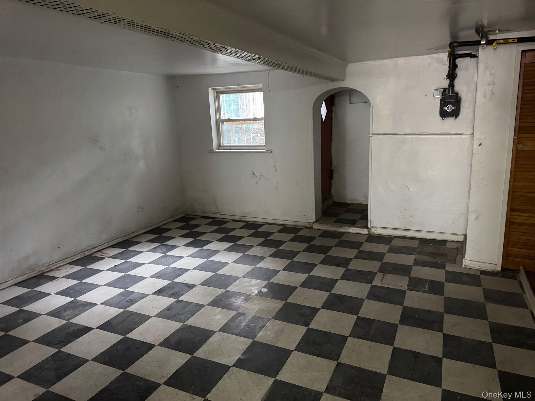 1183 Grenada Place thumbnail 6