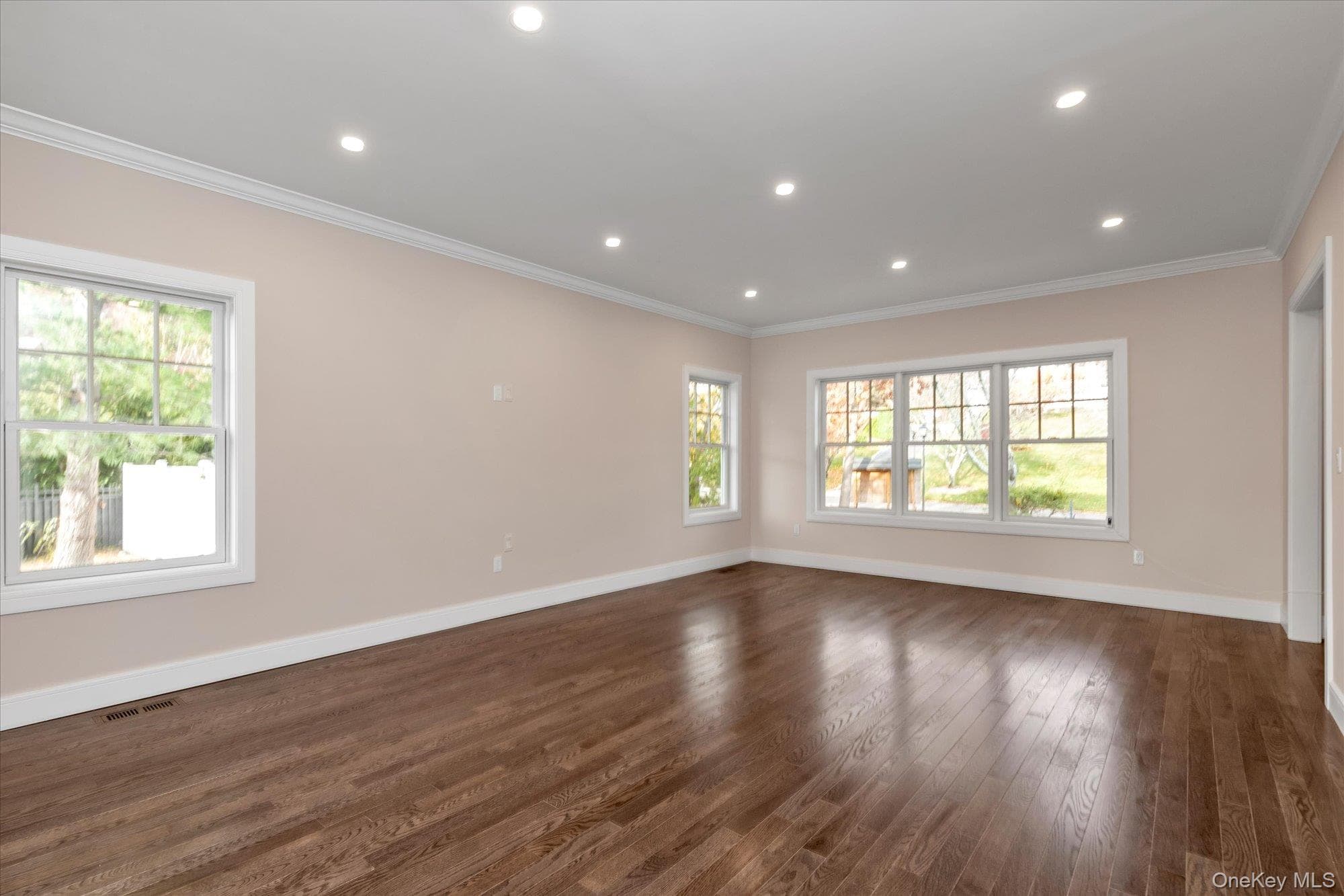 34 Calumet Drive thumbnail 7