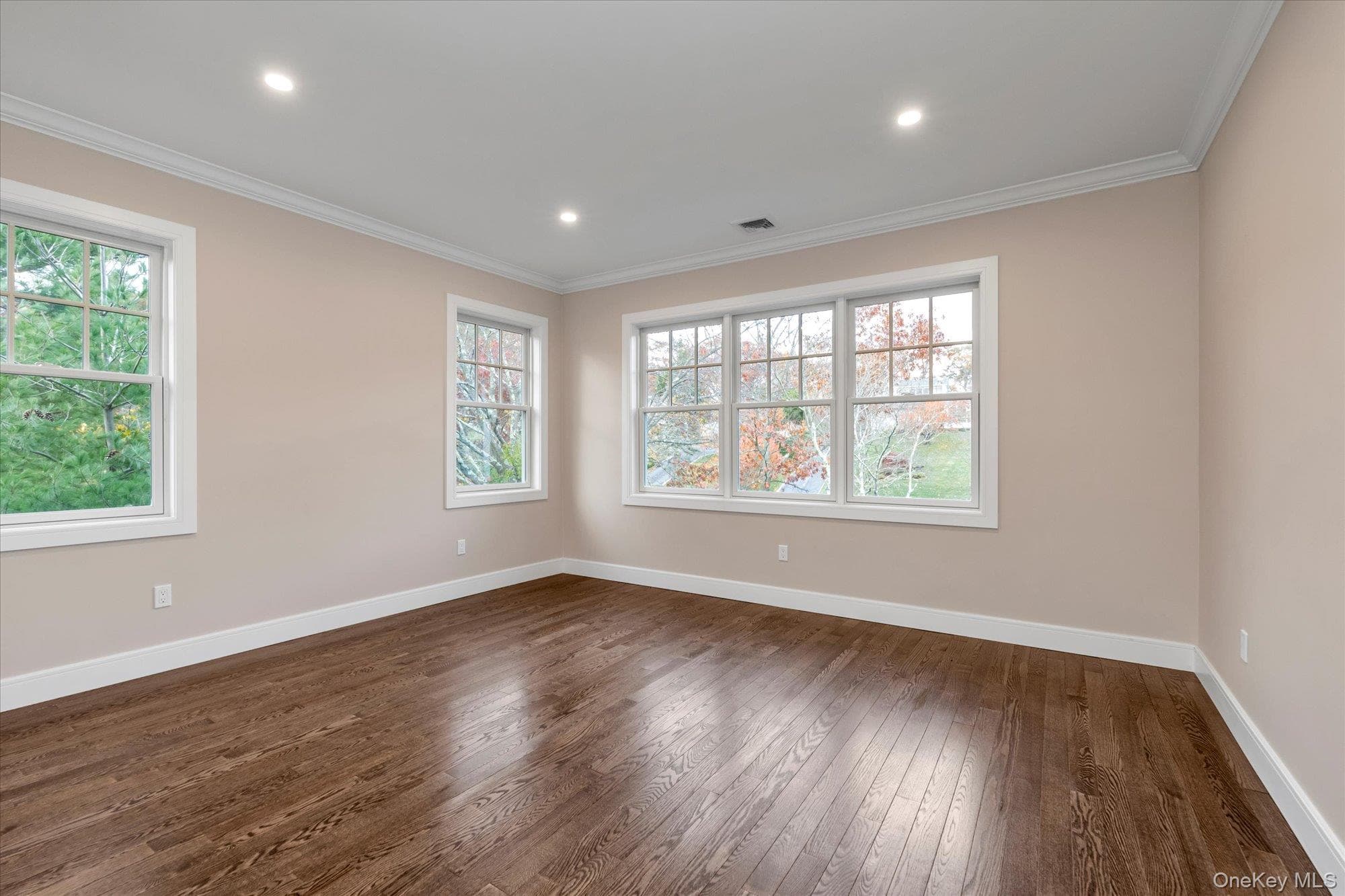 34 Calumet Drive thumbnail 24