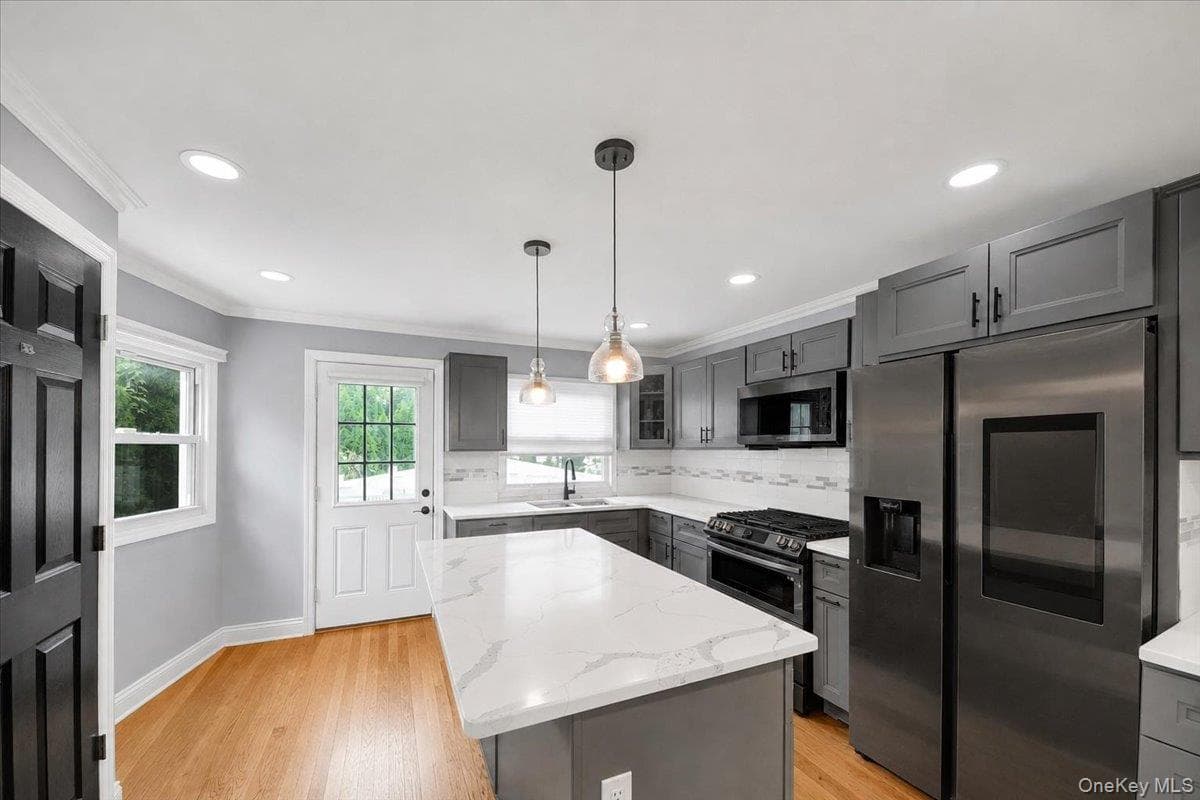 2565 Westervelt Avenue thumbnail 6