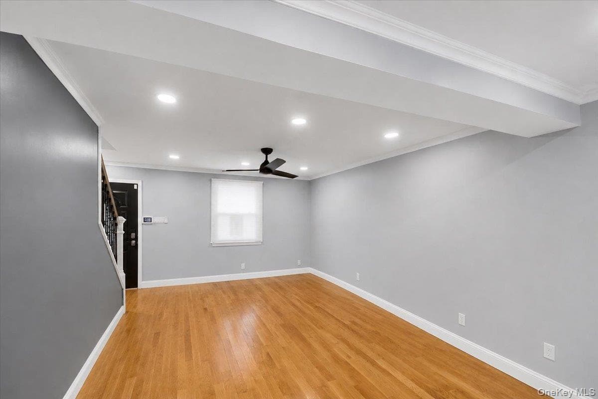 2565 Westervelt Avenue thumbnail 4