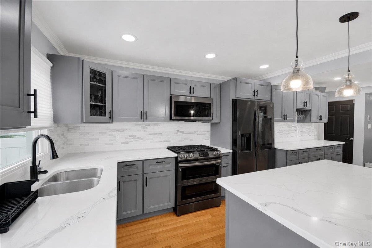 2565 Westervelt Avenue thumbnail 9