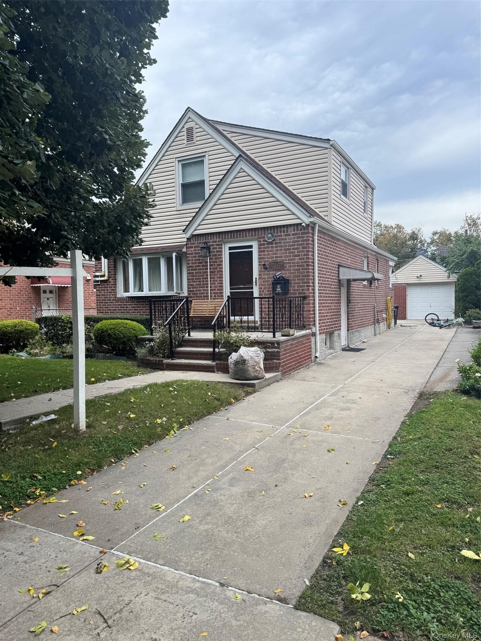 82-37 250th Street, Bellerose