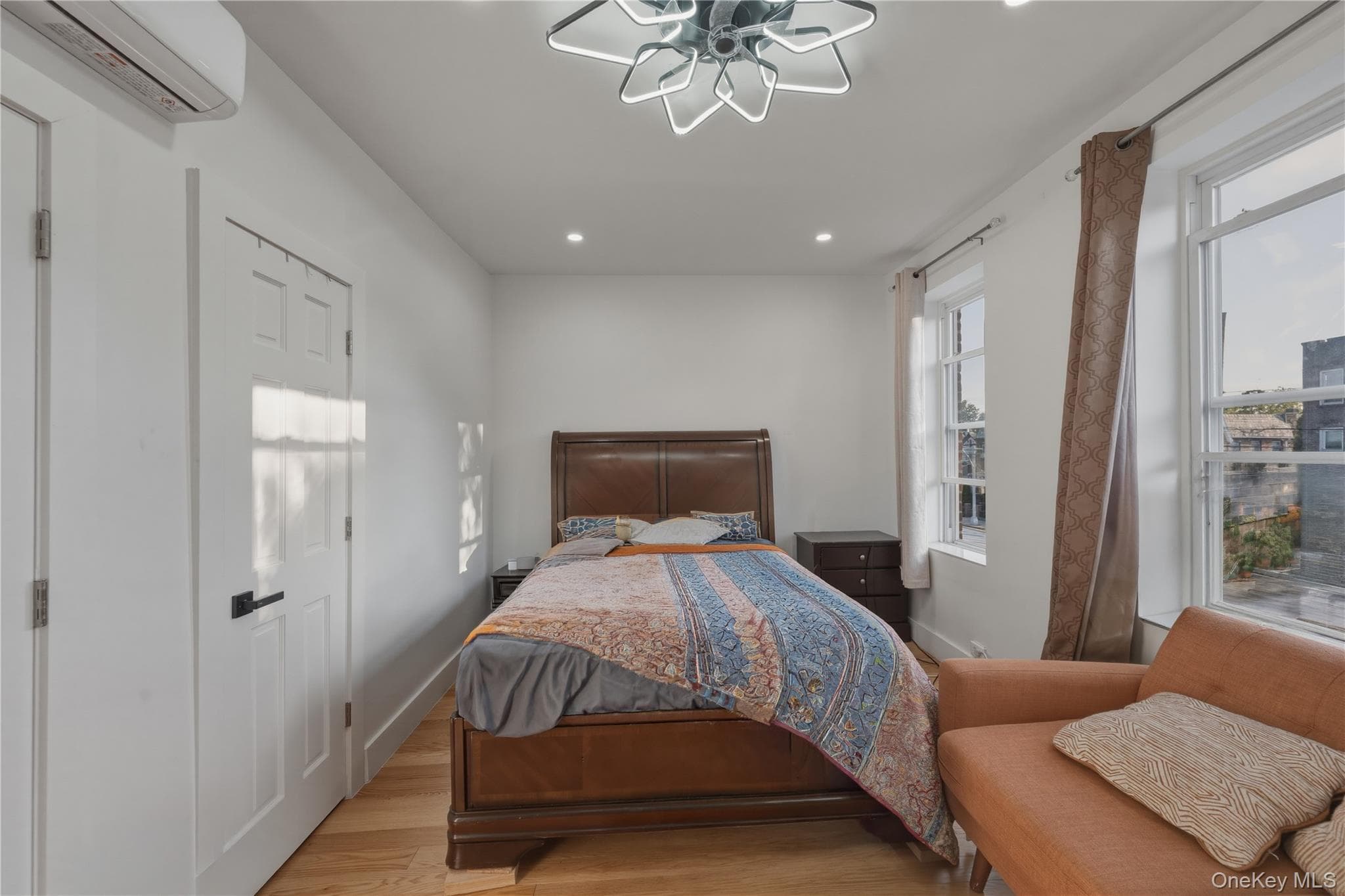 1169 Brooklyn Avenue thumbnail 6