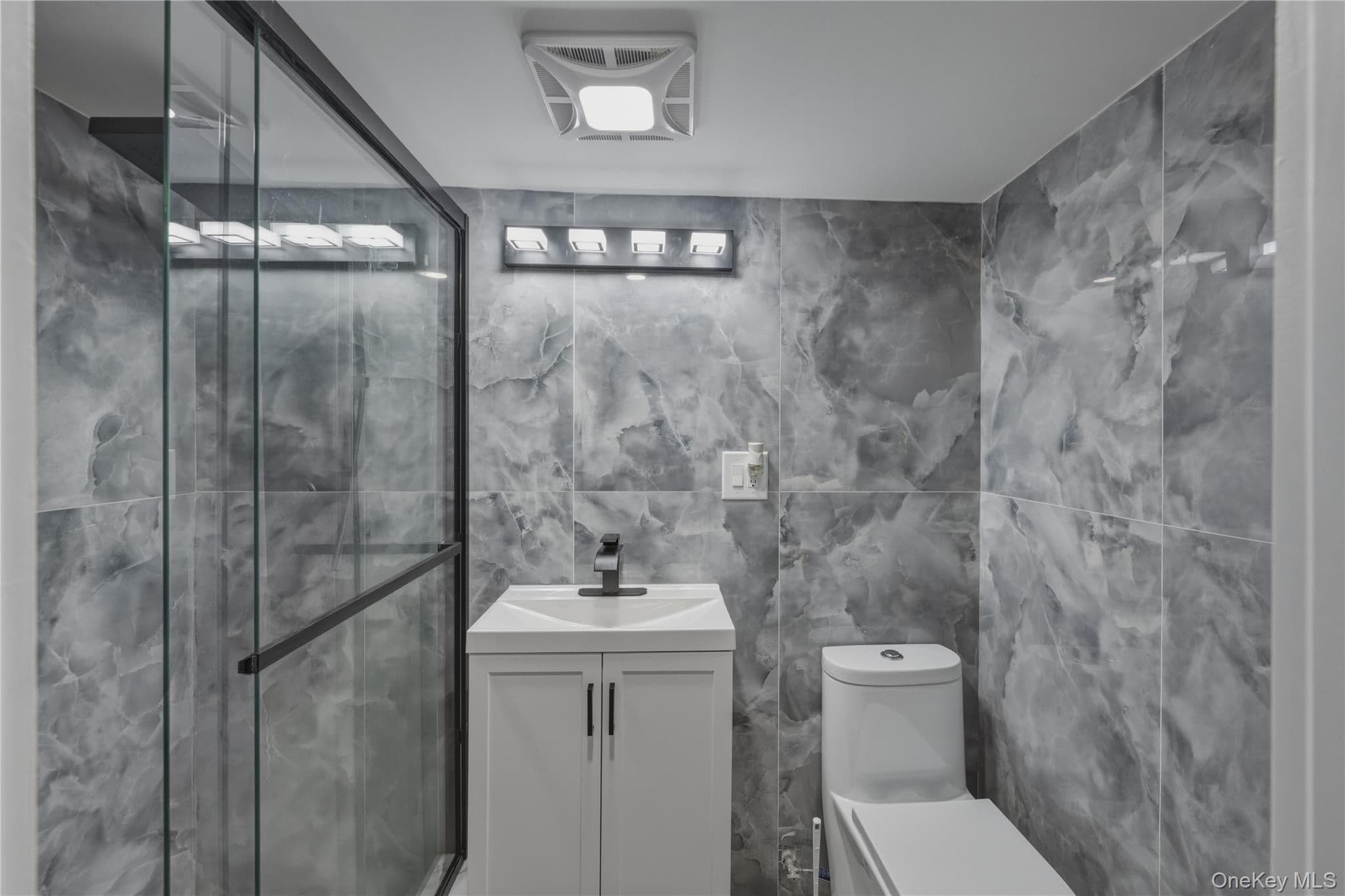 1169 Brooklyn Avenue thumbnail 14