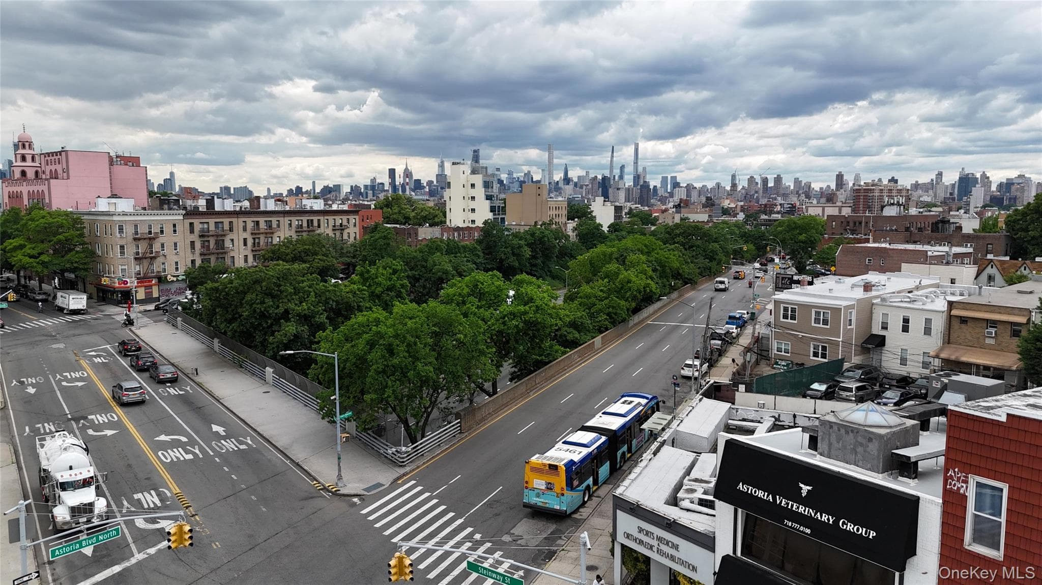 23-66 Steinway Street thumbnail 3