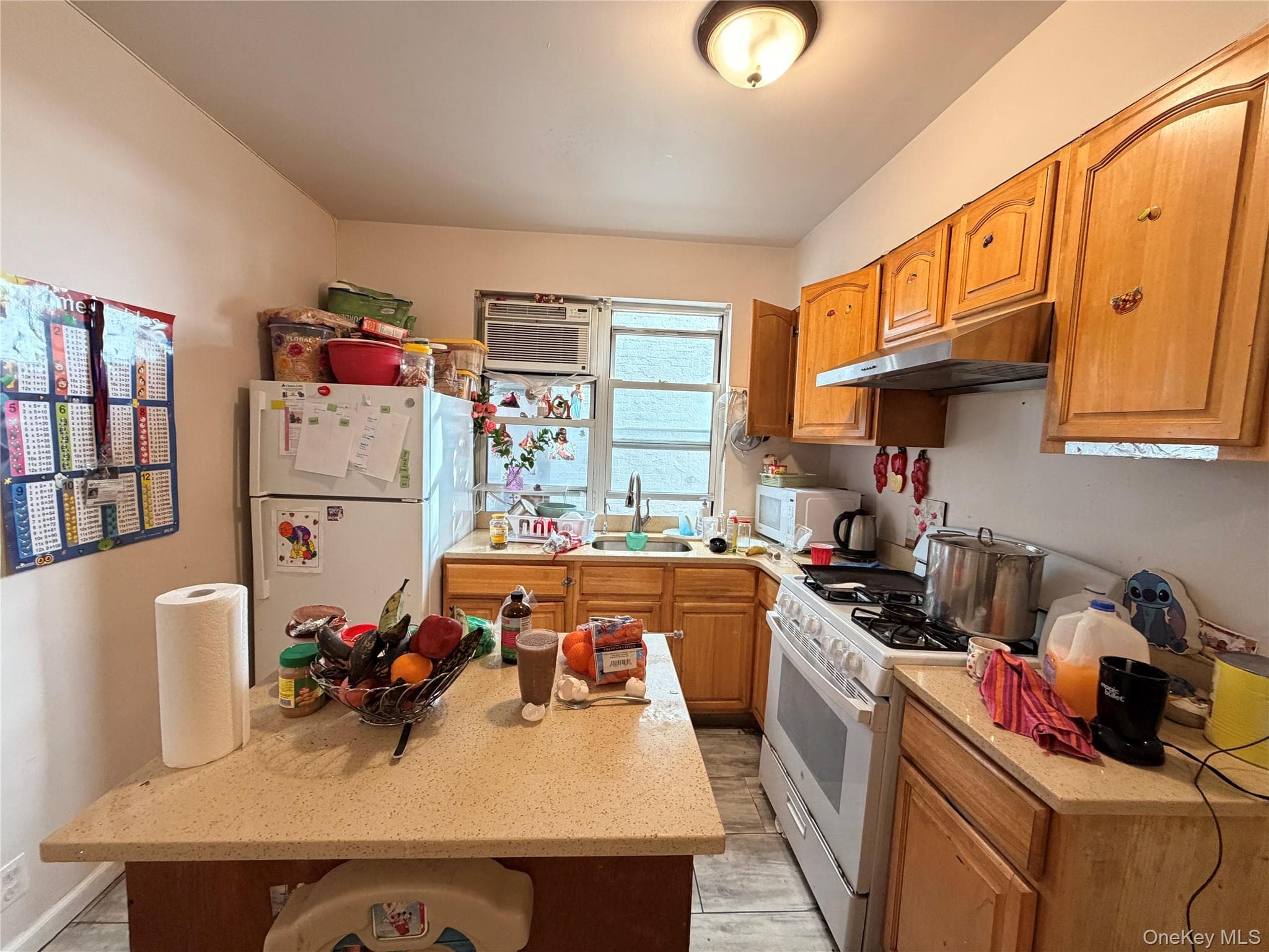 37-11 90th Street thumbnail 9