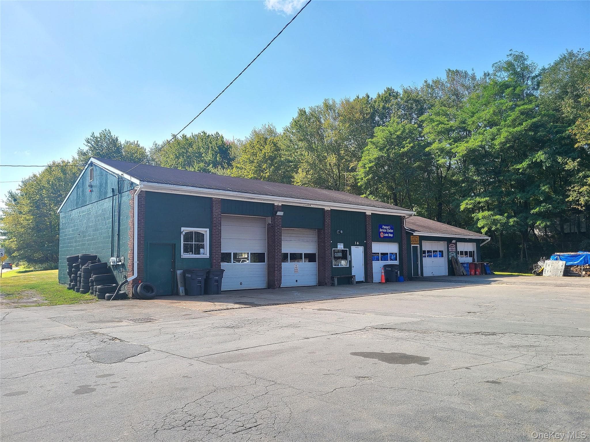 36 Cold Spring Road, Monticello