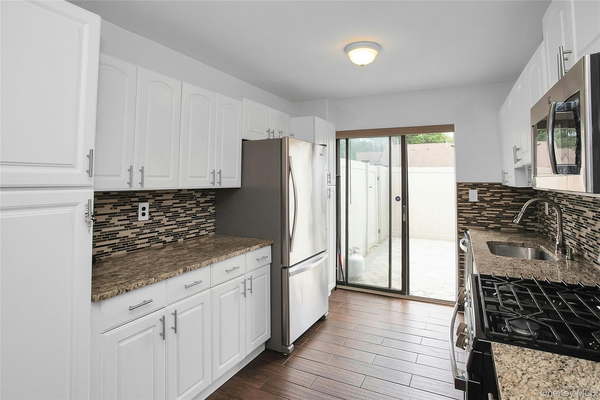 94 Gauguin Court Unit: 94 thumbnail 4