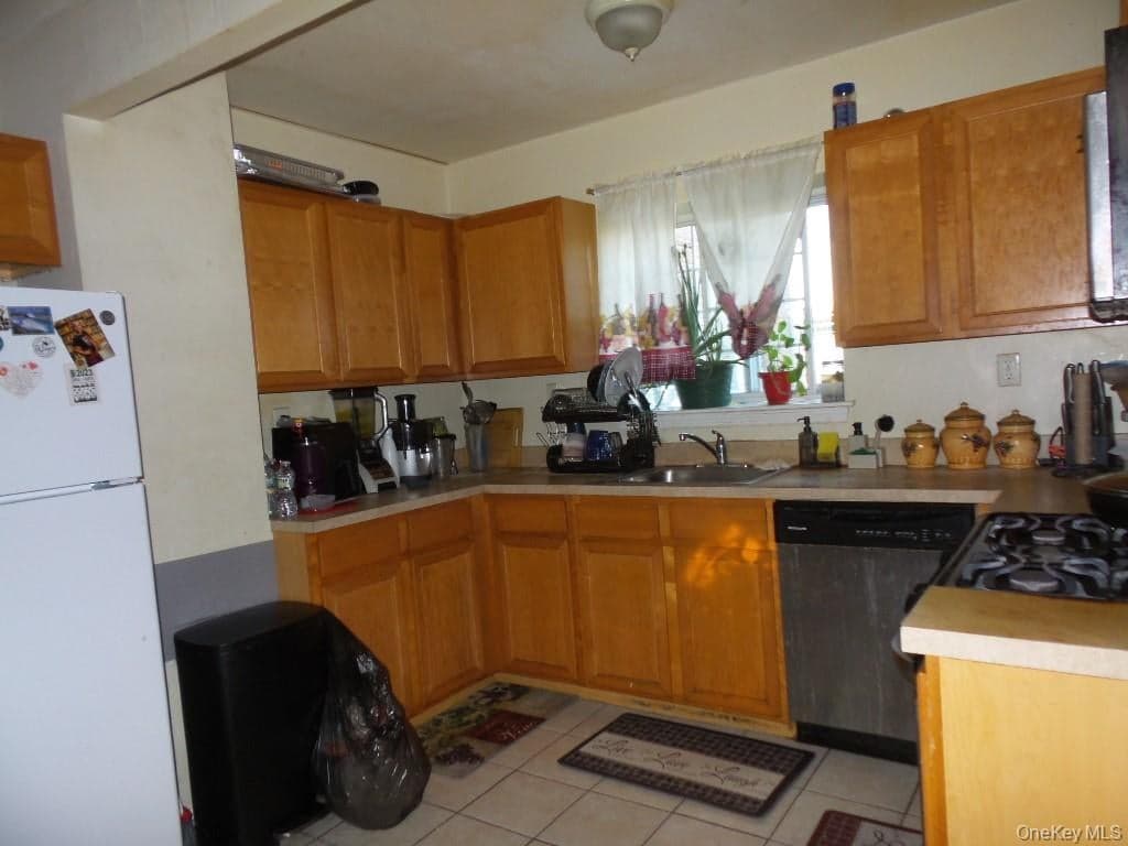 3540 Ely Avenue thumbnail 21