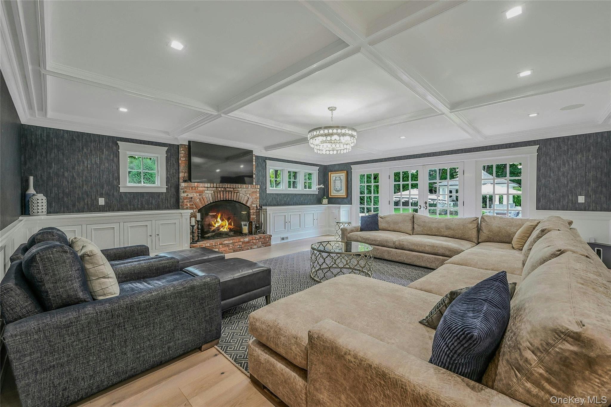 192 Burtis Lane thumbnail 14