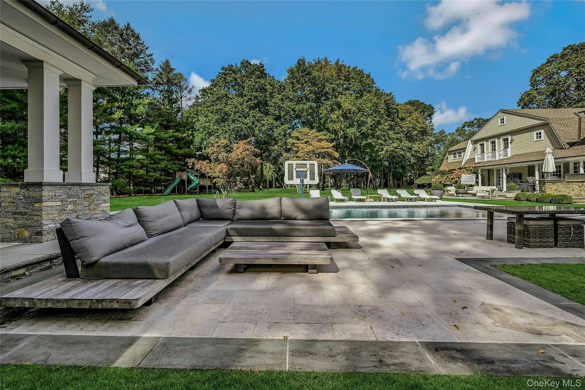 192 Burtis Lane thumbnail 43