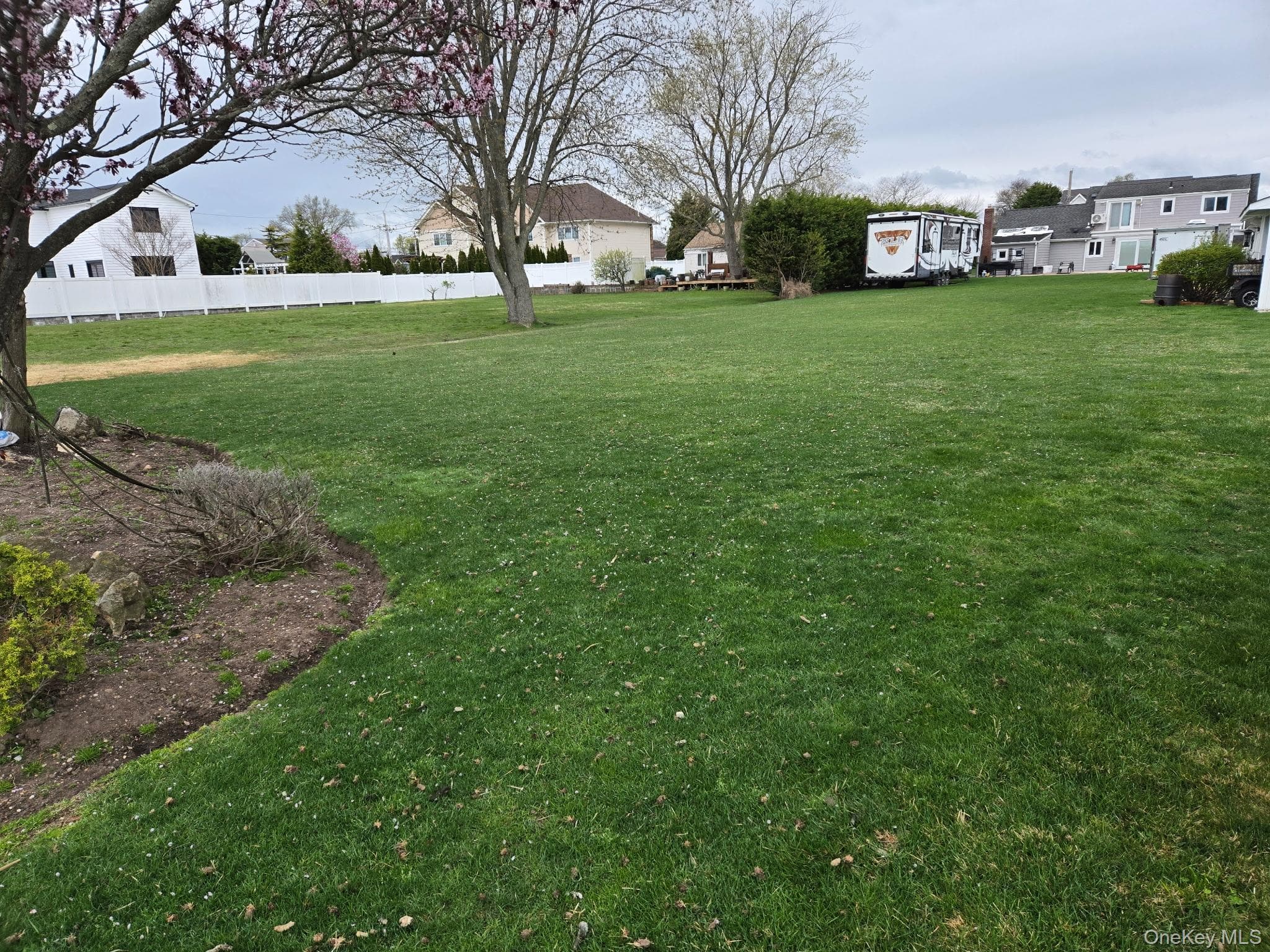 121 Ocean Avenue thumbnail 23