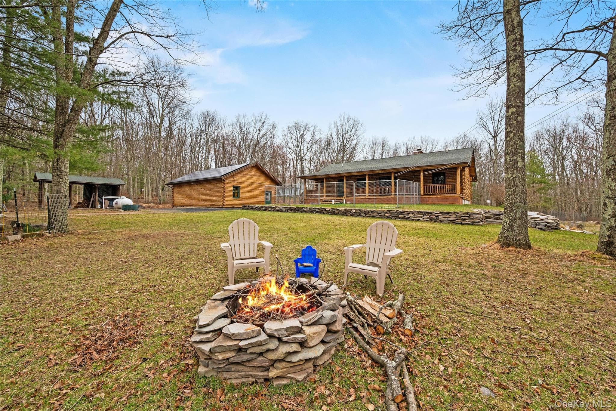 563 Peenpack Trail thumbnail 32