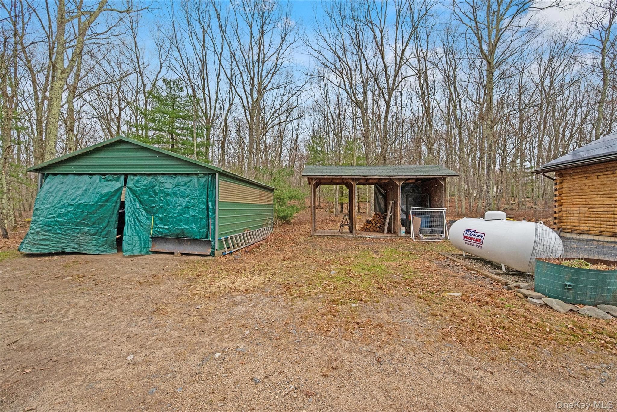 563 Peenpack Trail thumbnail 34