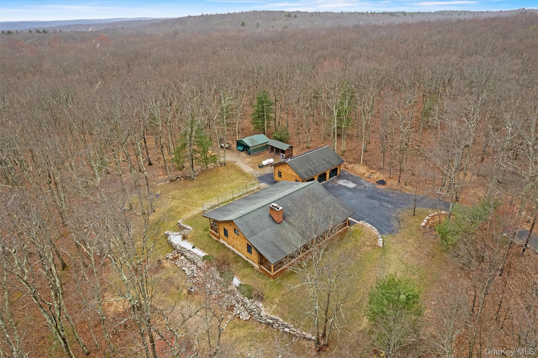 563 Peenpack Trail thumbnail 36