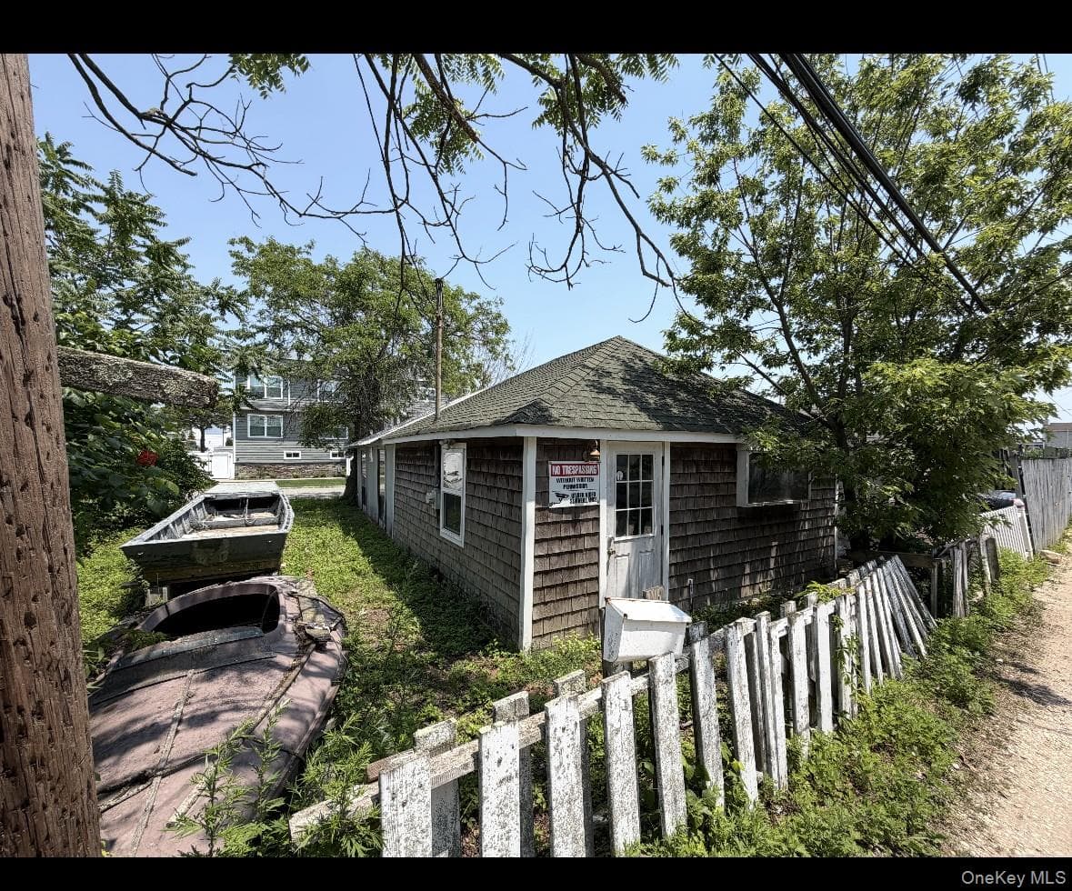 3908-A Sands Lane, Seaford