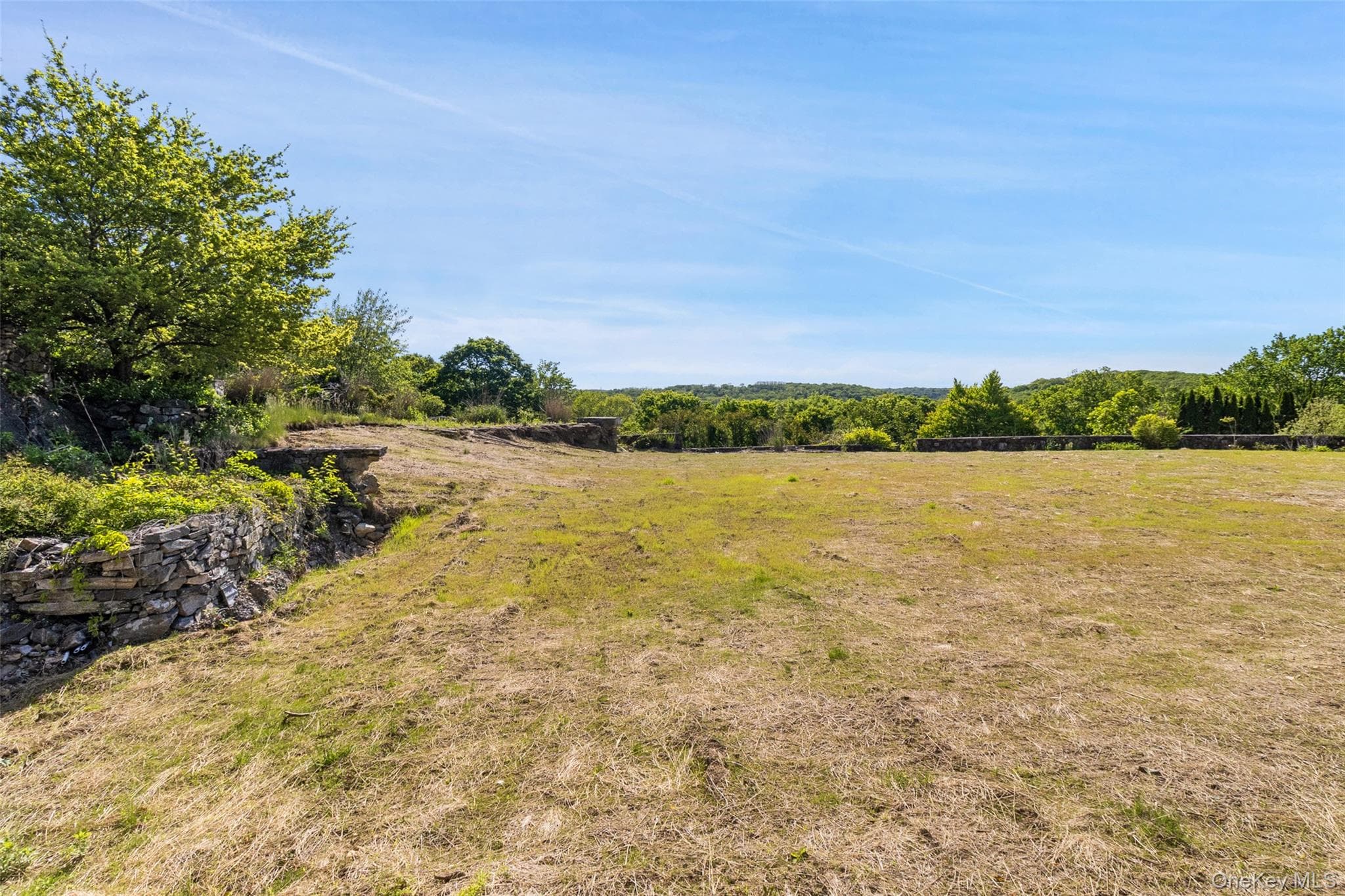 371-383 Pea Pond Road thumbnail 5