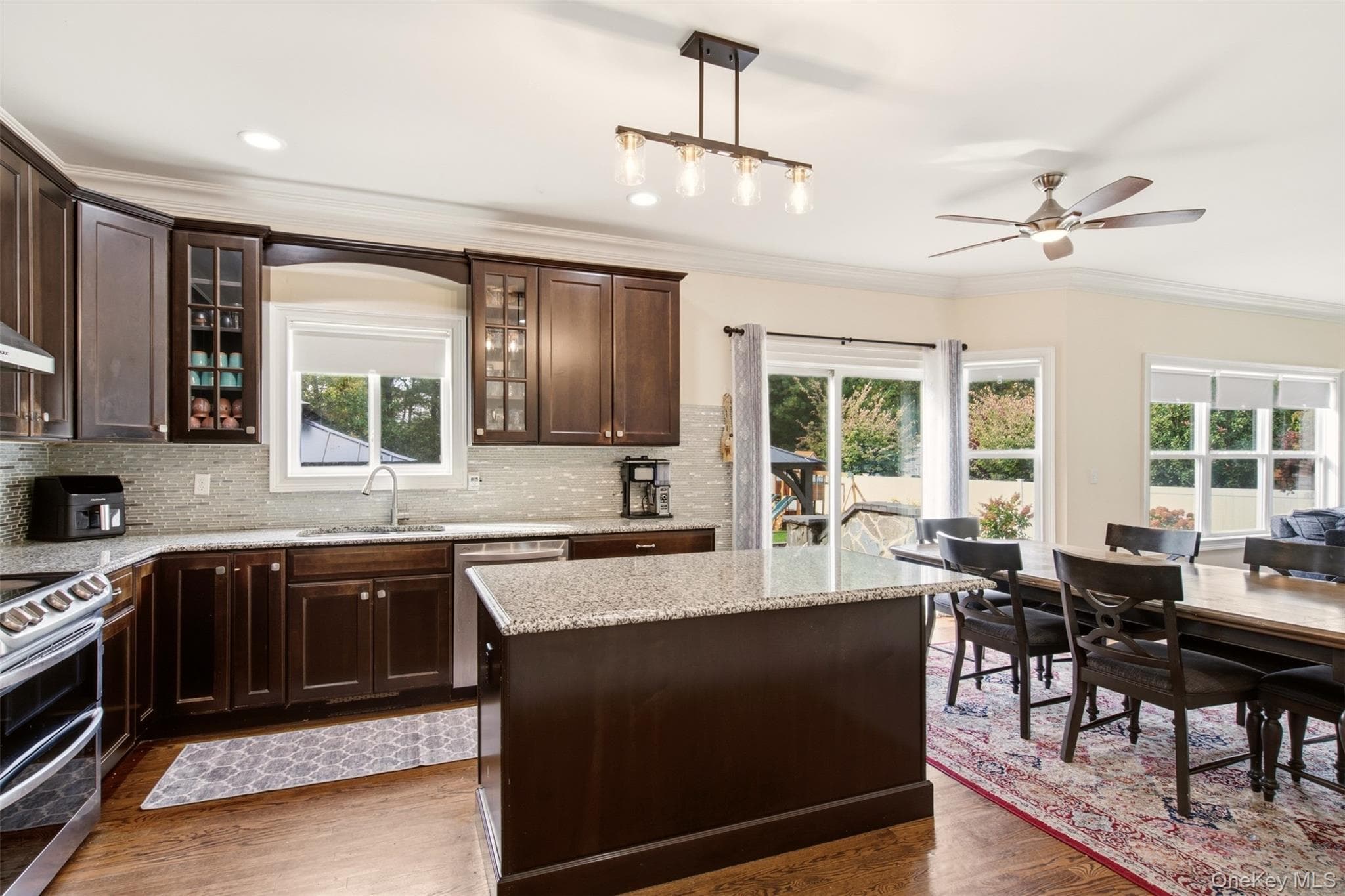 121 Washington Avenue thumbnail 20