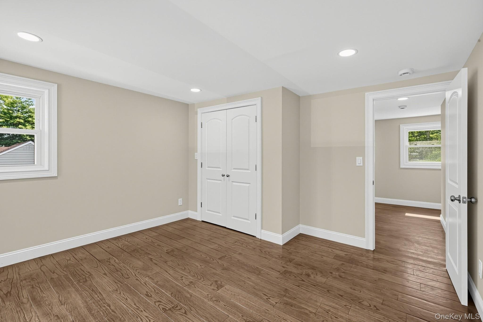 355 Forest Lane thumbnail 20