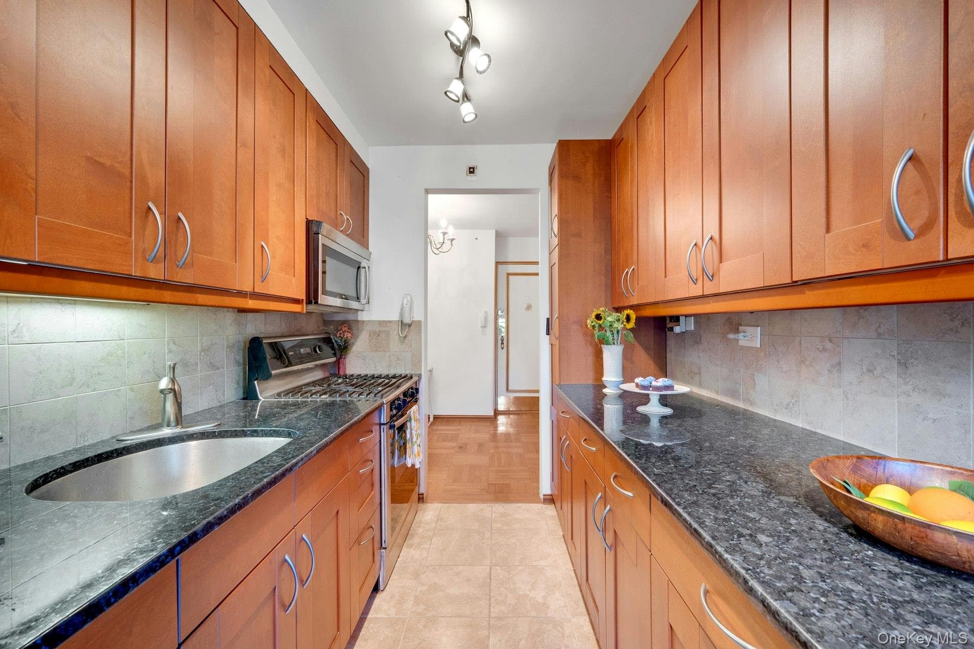 735 Kappock Street Unit: 8F thumbnail 5
