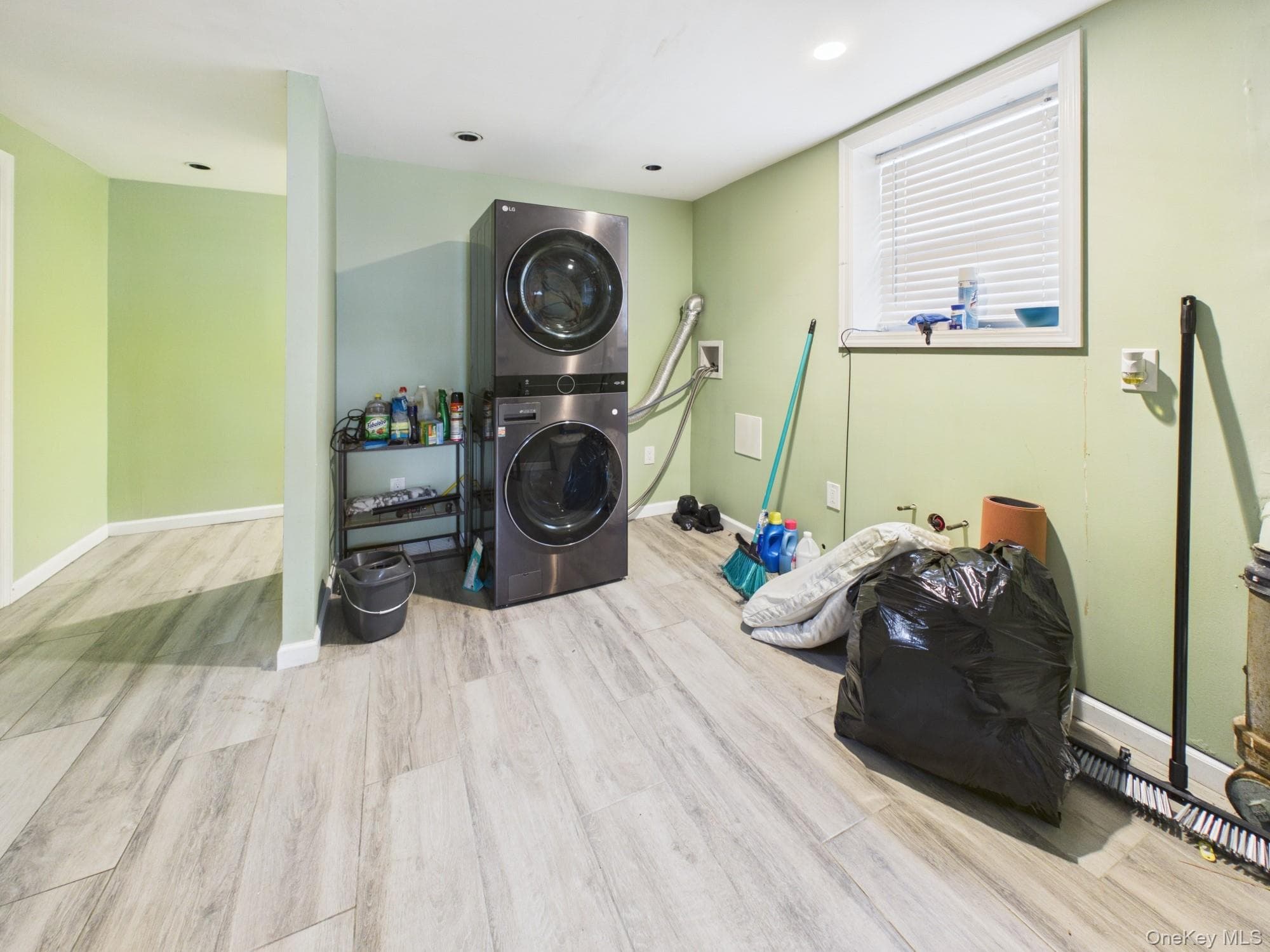3147 Waterbury Avenue thumbnail 10