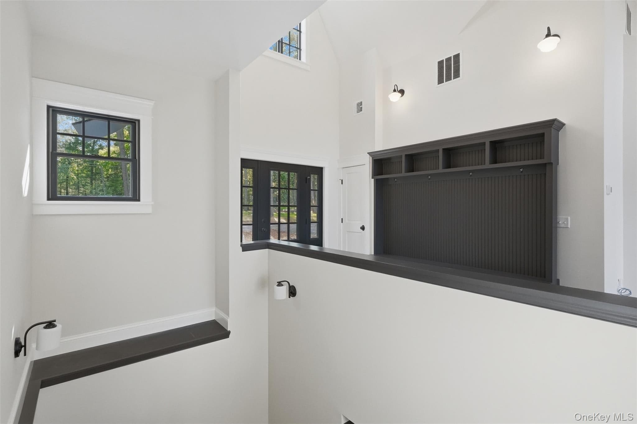 300 Van Tuyl Road thumbnail 33