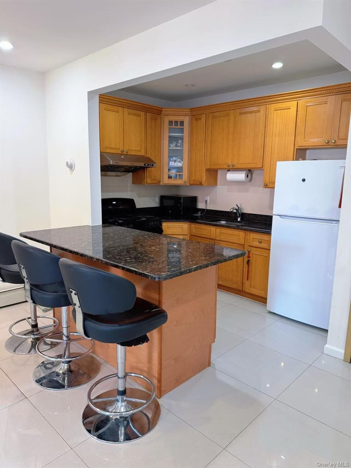104-48 37th Drive Unit: 4D thumbnail 2
