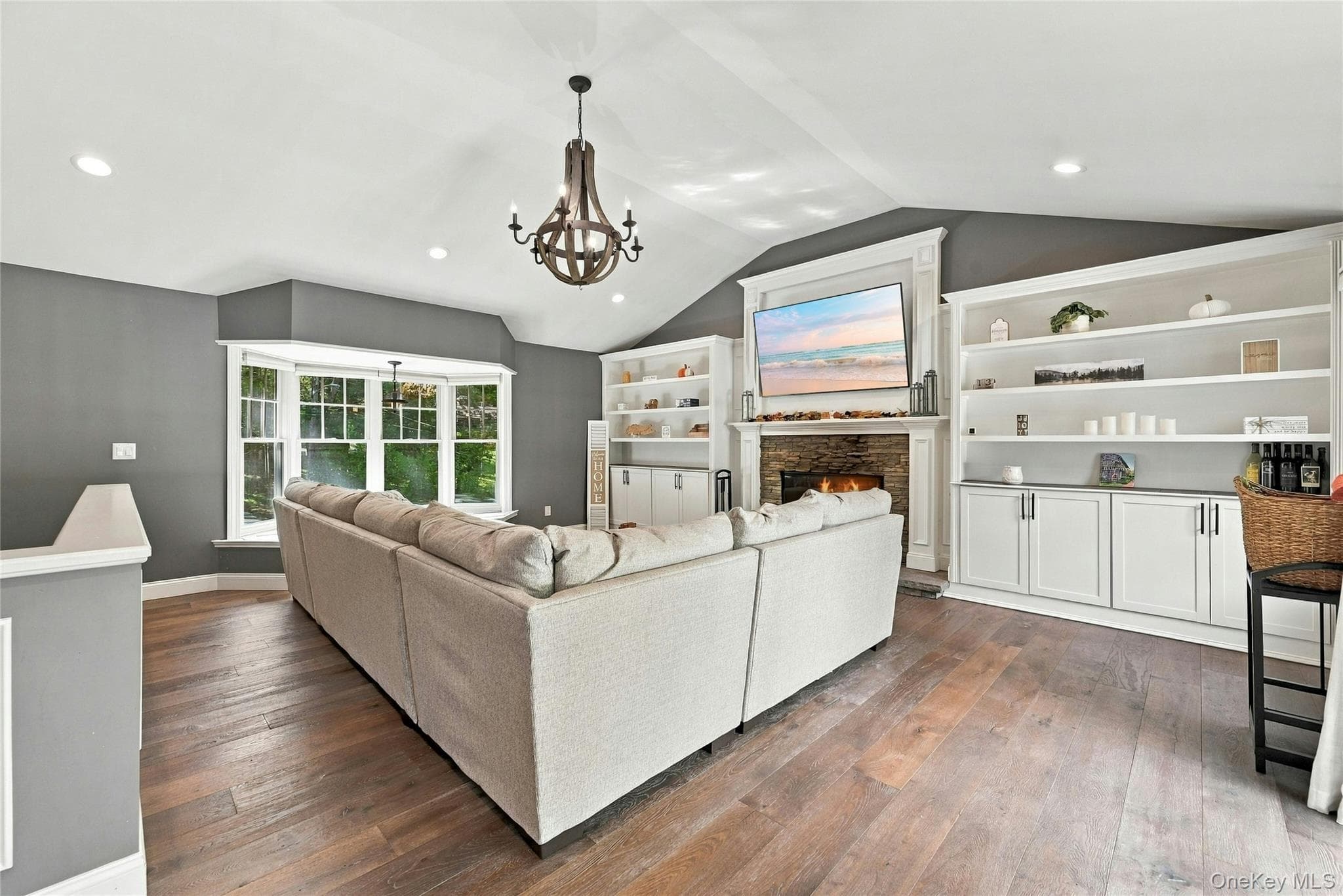 82 Oakwood Drive thumbnail 13