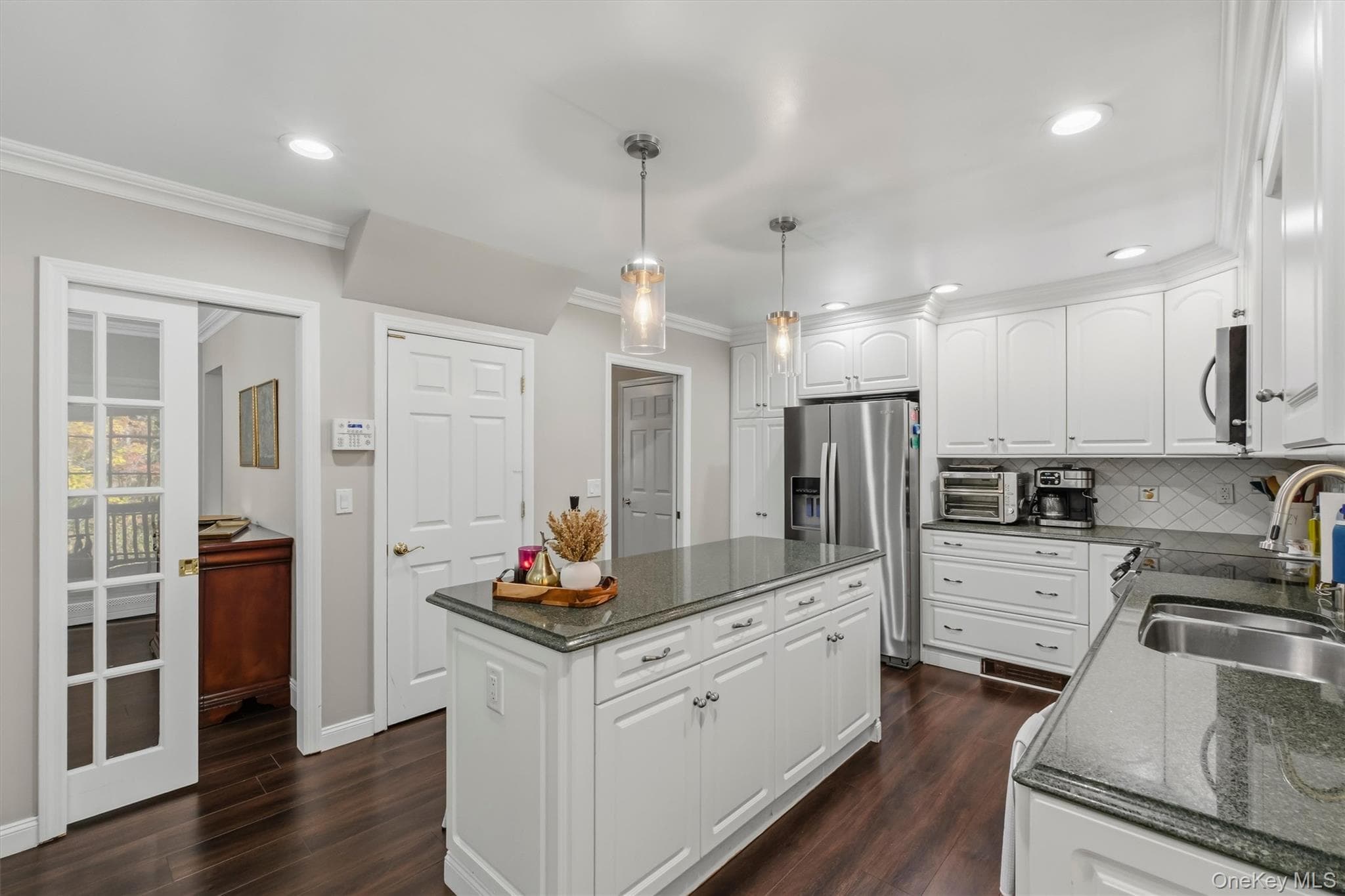 2159 Pondfield Court thumbnail 18