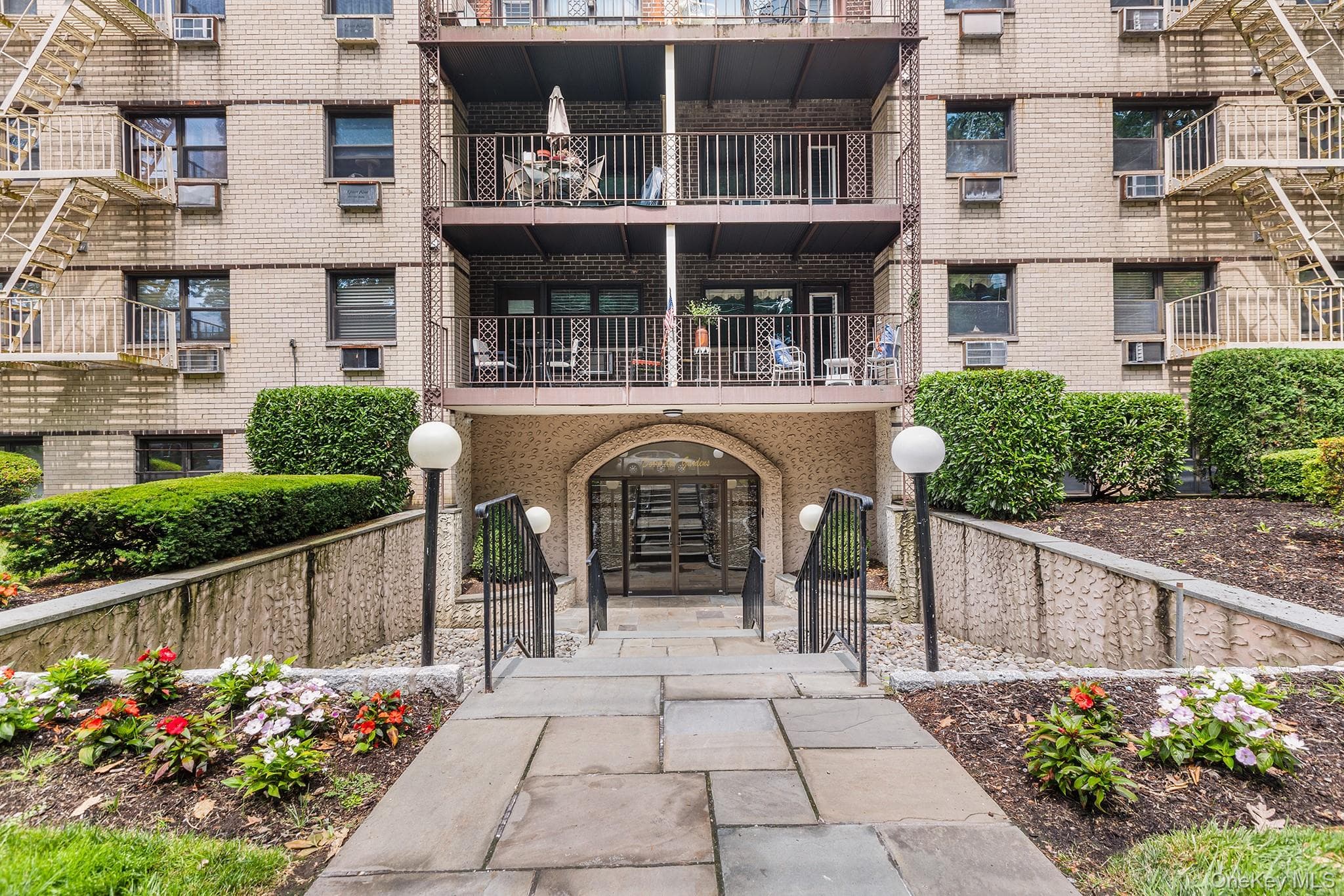 2241 Palmer Avenue Unit: 3E thumbnail 20
