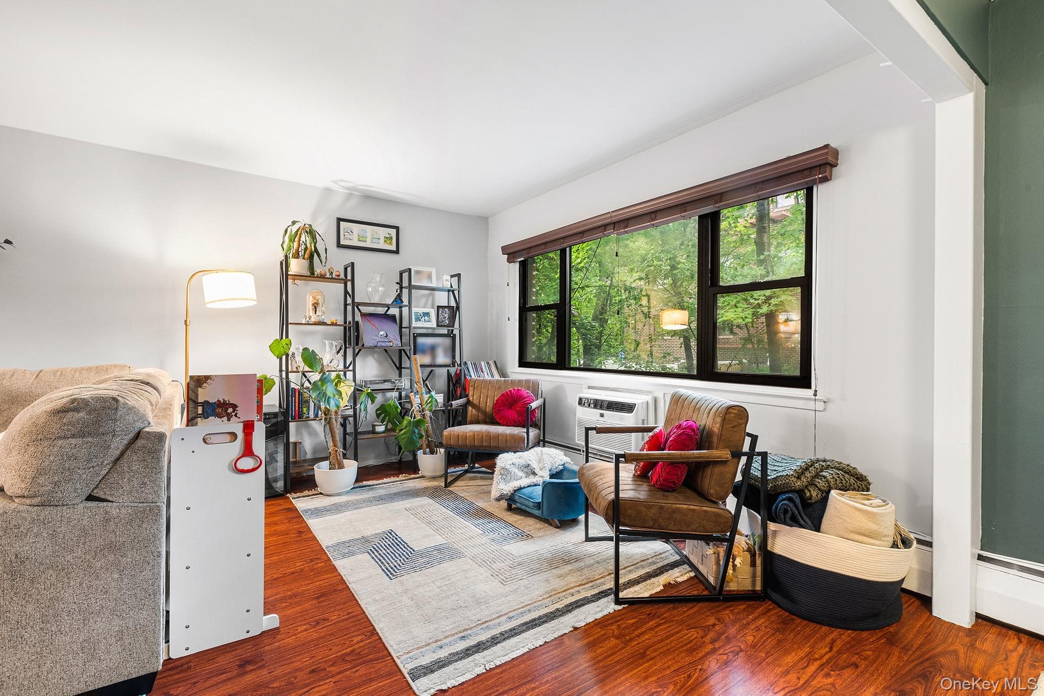2241 Palmer Avenue Unit: 3E thumbnail 4