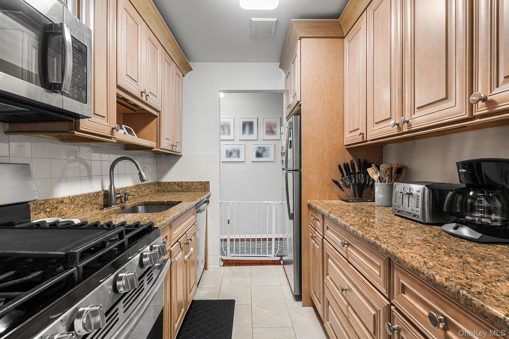 2241 Palmer Avenue Unit: 3E thumbnail 6