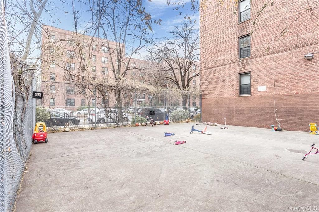 87-10 34 Avenue Unit: #4 thumbnail 4