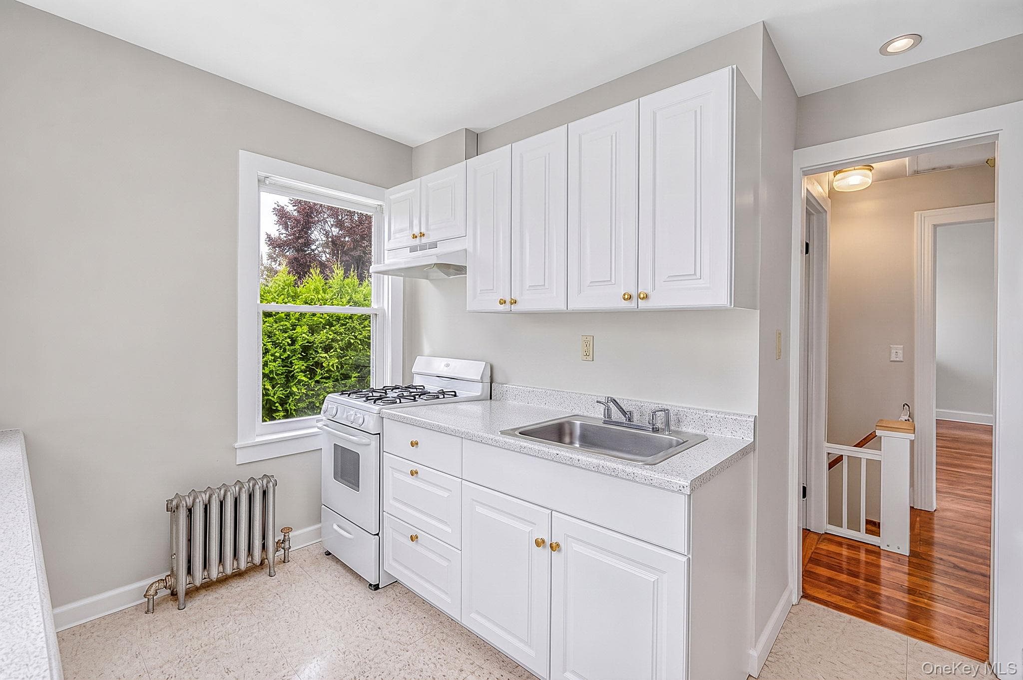 46 Glenlawn Avenue thumbnail 23