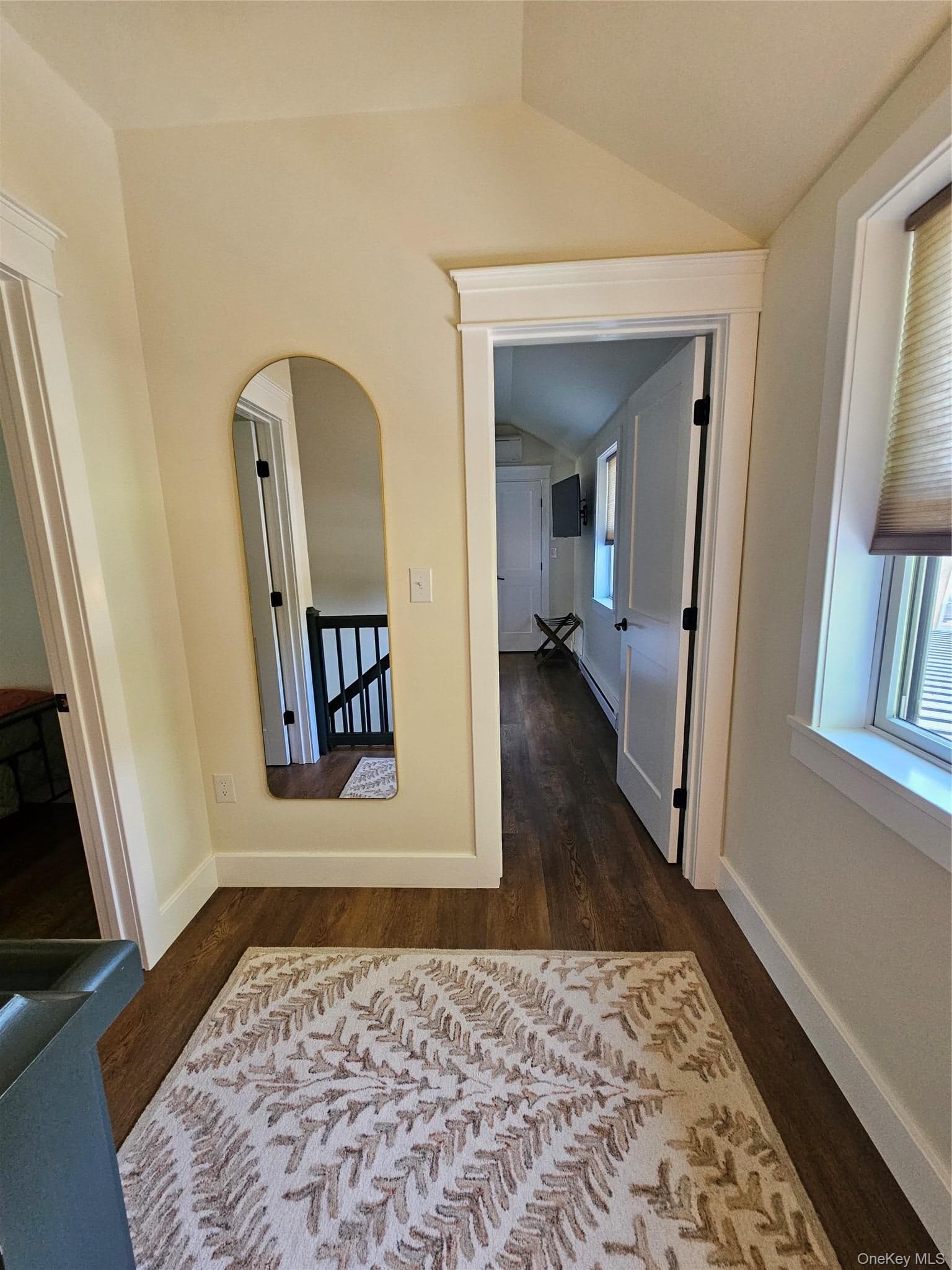 16 N Washington Street thumbnail 10