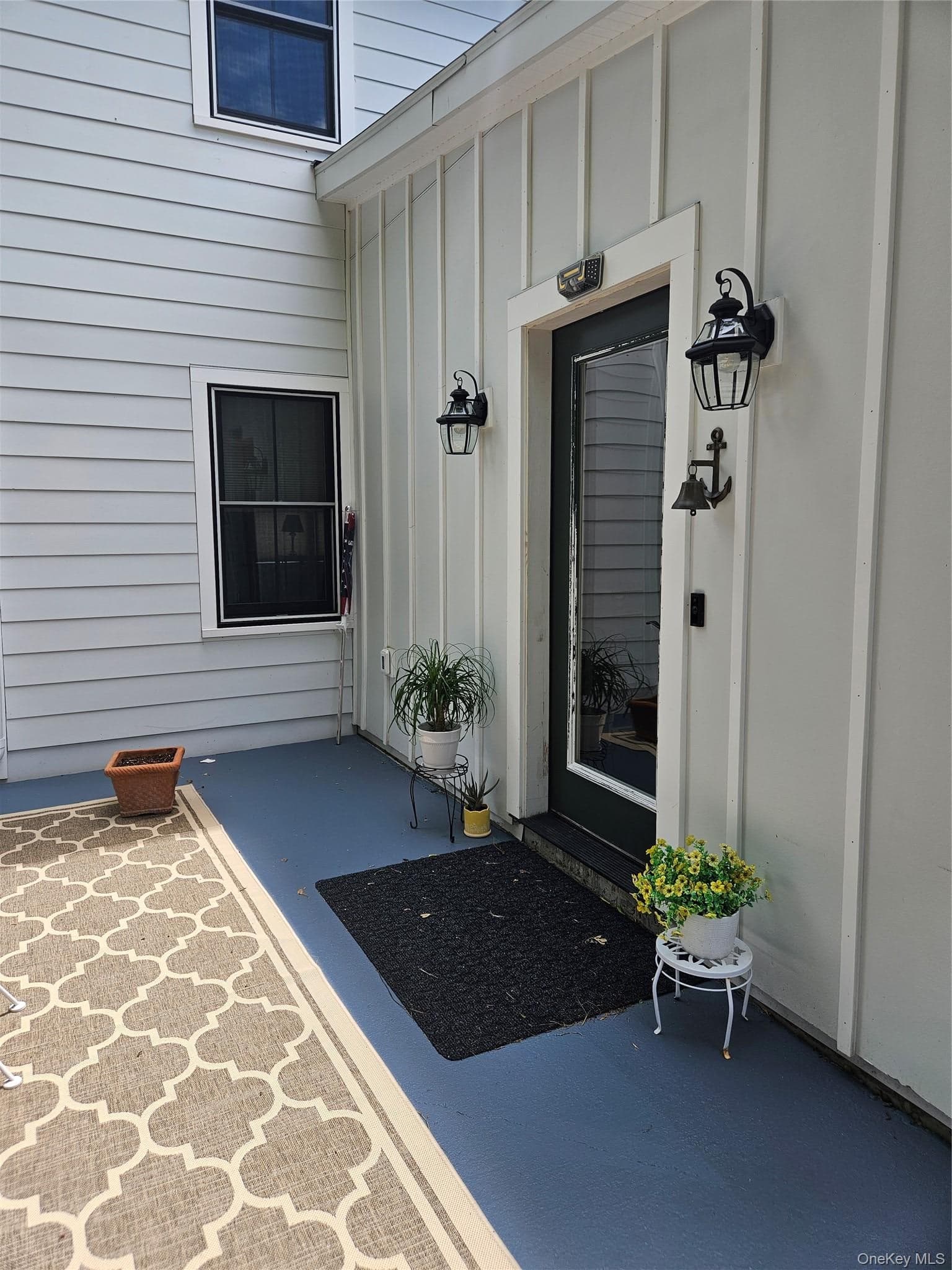 16 N Washington Street thumbnail 15