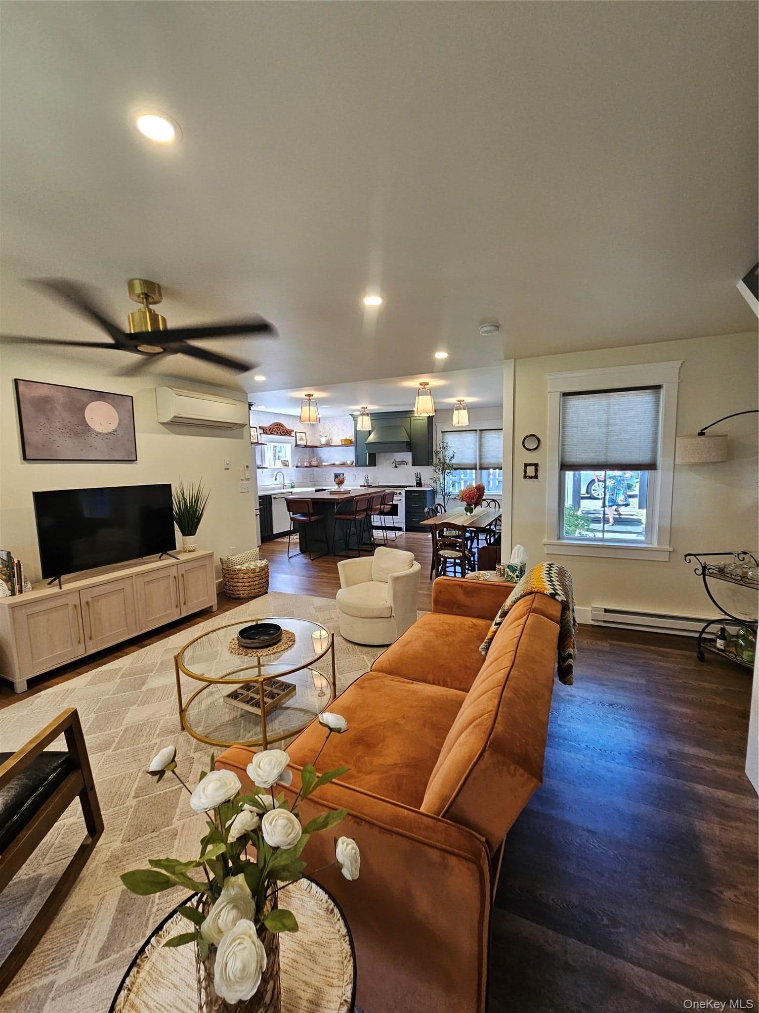 16 N Washington Street thumbnail 6