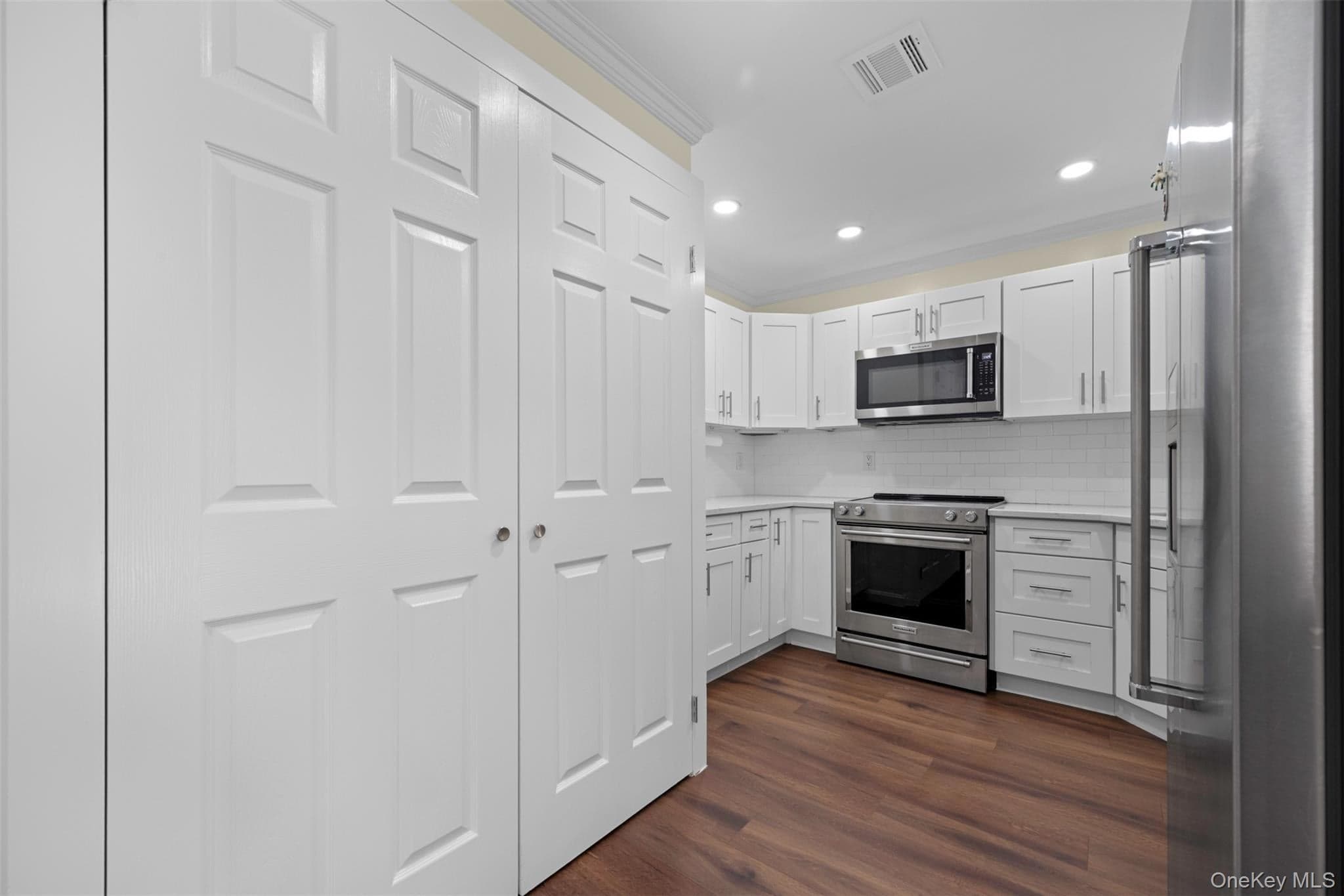 100 Daly Boulevard Unit: 1901 thumbnail 5
