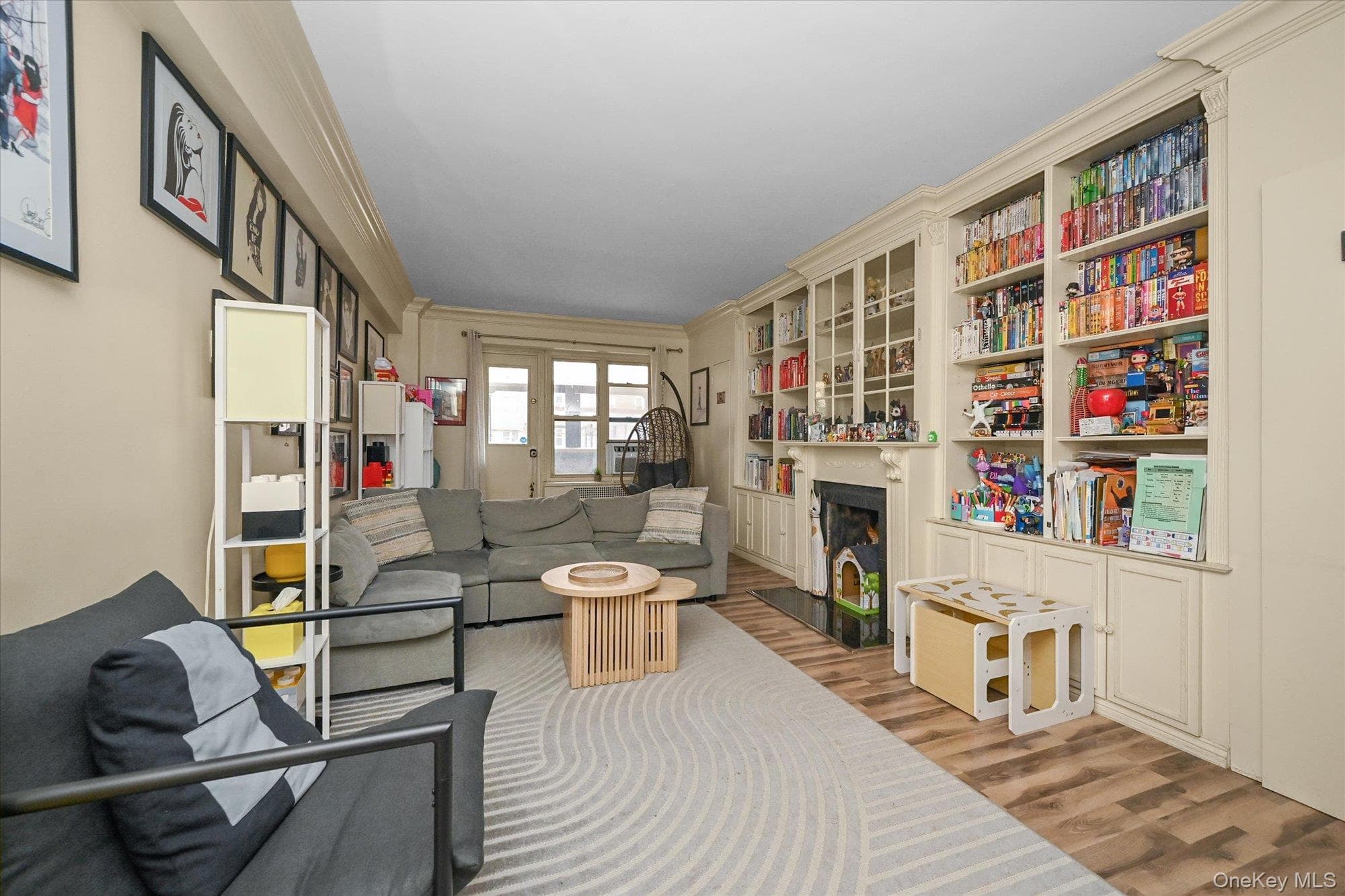 67-76 Booth Street St Unit: 2i thumbnail 2